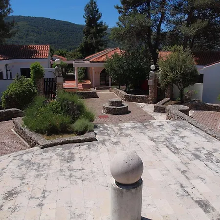 Trim Sunny By Valamar Apartment