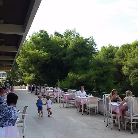 Trim Sunny By Valamar * Stari Grad (Hvar)